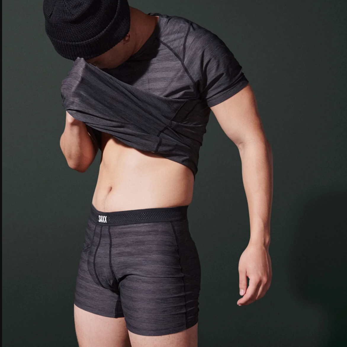 SAXX - DropTemp Cooling Mesh Boxer Brief - Black Heather