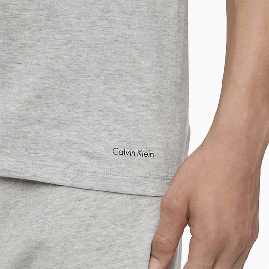 Calvin Klein - 5-Pack Cotton Classics Crew Neck T-Shirt - Wt/Gry/Bk
