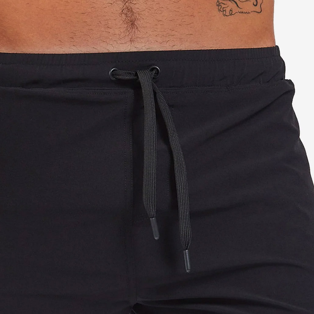 Teamm8 - Bolt 3" Short - Black